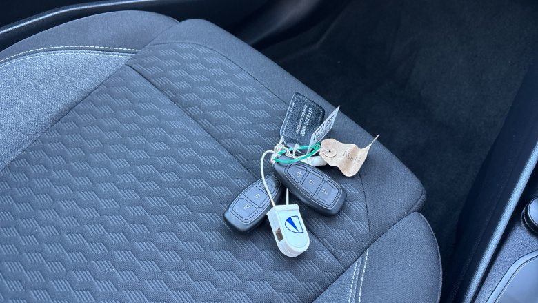 Ford Puma 1.0 EcoBoost Hybrid mHEV Titanium 5dr DCT Petrol Hatchback